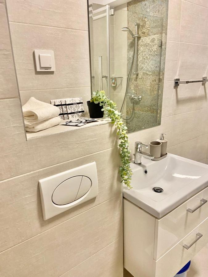 Lazar Loft Daire Yaş Dış mekan fotoğraf
